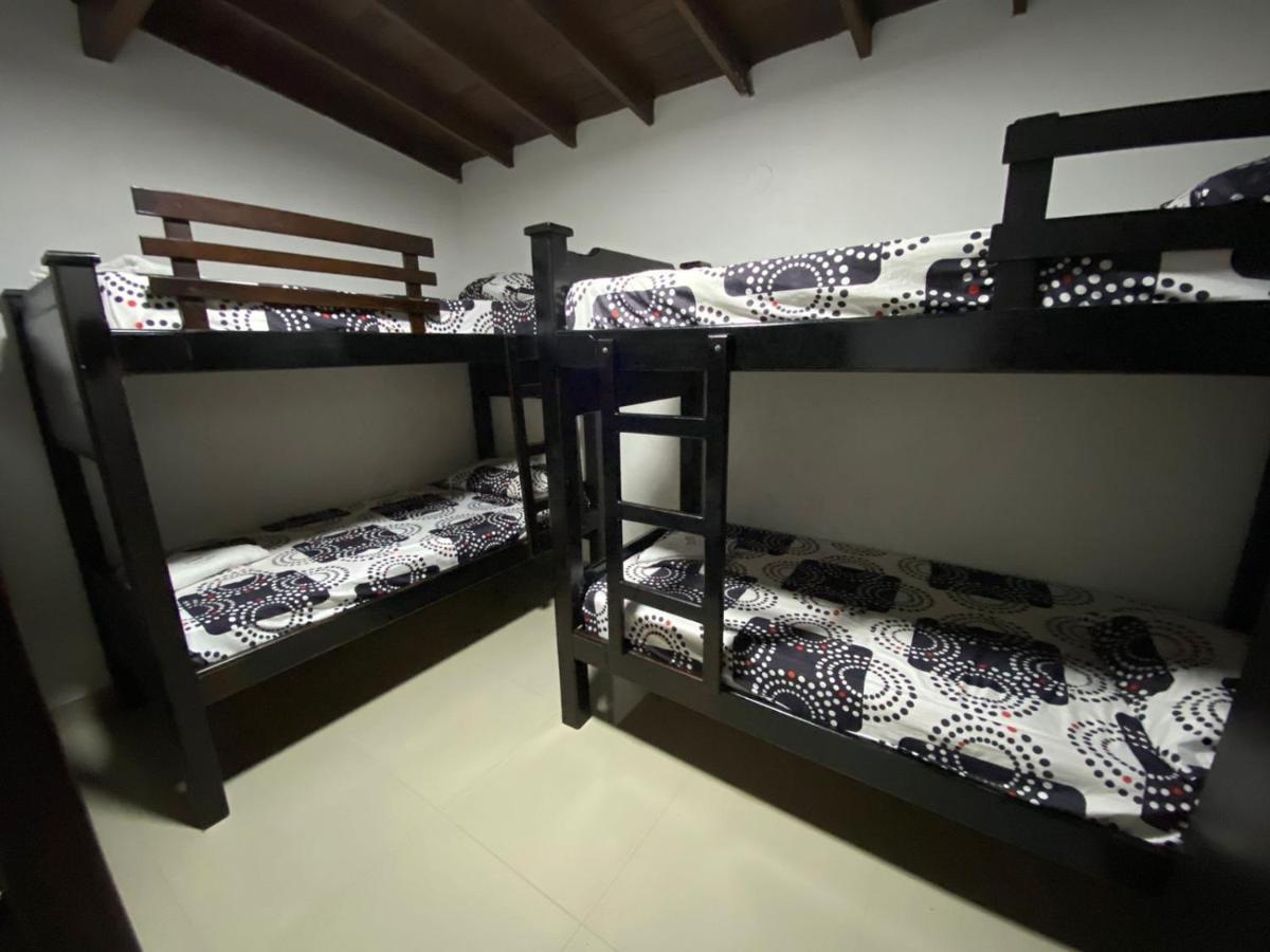 Casa Estadio Medellin ! Apartamentos Renovados En Excelente Ubicacion Laureles Estadio Exteriör bild